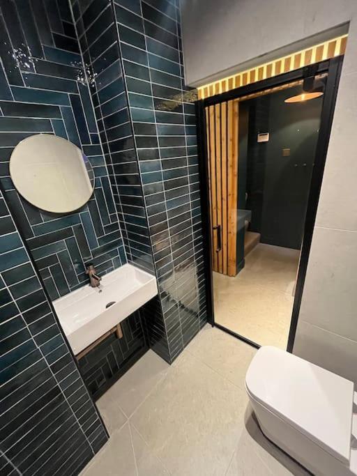 דירות Henley-in-Arden The Hideaway, Hot Tub מראה חיצוני תמונה